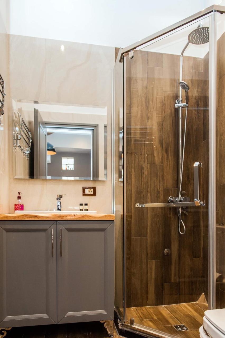 Guest House People Корча Екстер'єр фото