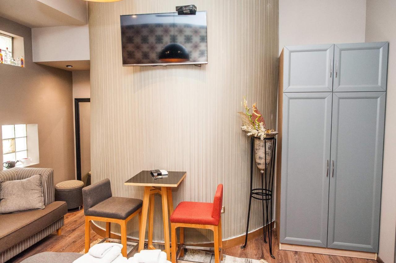 Guest House People Корча Екстер'єр фото